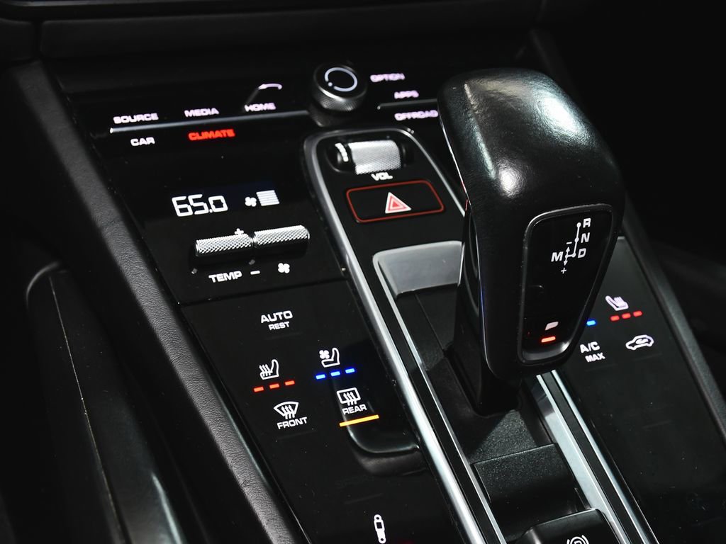 Used 2021 Porsche Cayenne GTS w/ Premium Package Plus image 32