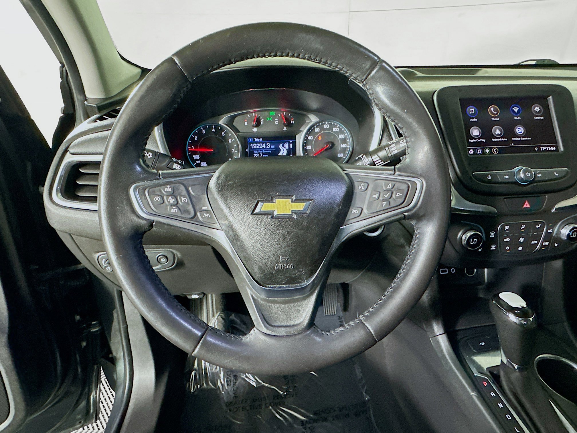 Used 2020 Chevrolet Equinox LT FWD image 15