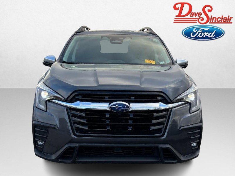 Used 2023 Subaru Ascent Limited w/ Technology Package image 2