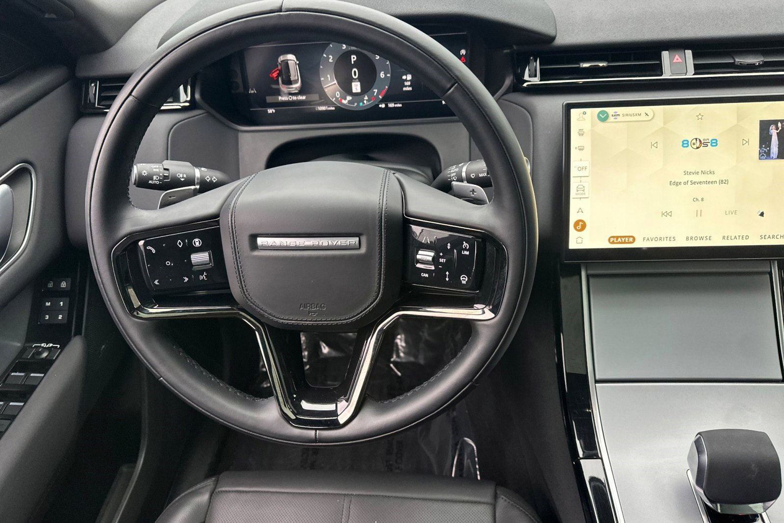 Certified 2025 Land Rover Range Rover Velar S image 28