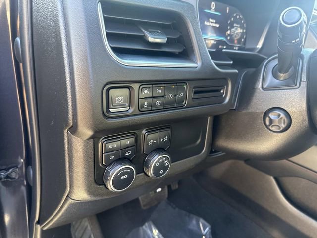 Used 2022 Chevrolet Tahoe RST w/ Luxury Package image 23