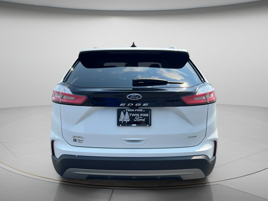 Used 2023 Ford Edge SEL w/ Convenience Package AWD/4WD image 6