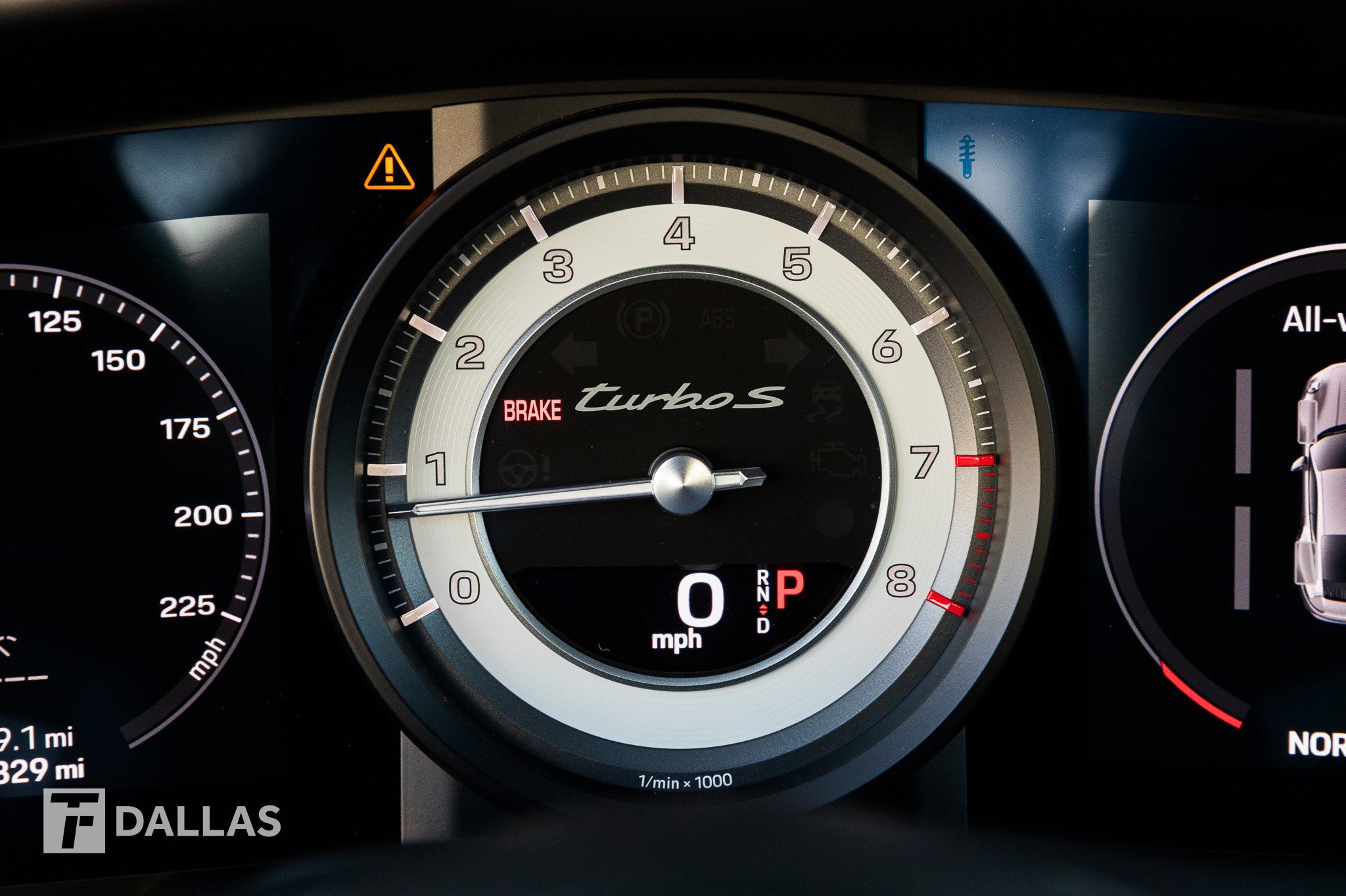 Used 2021 Porsche 911 Turbo image 29