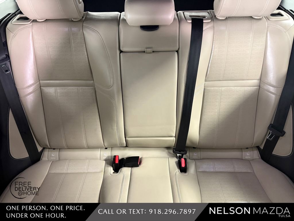 Used 2018 Land Rover Range Rover Velar R-Dynamic HSE AWD/4WD image 34
