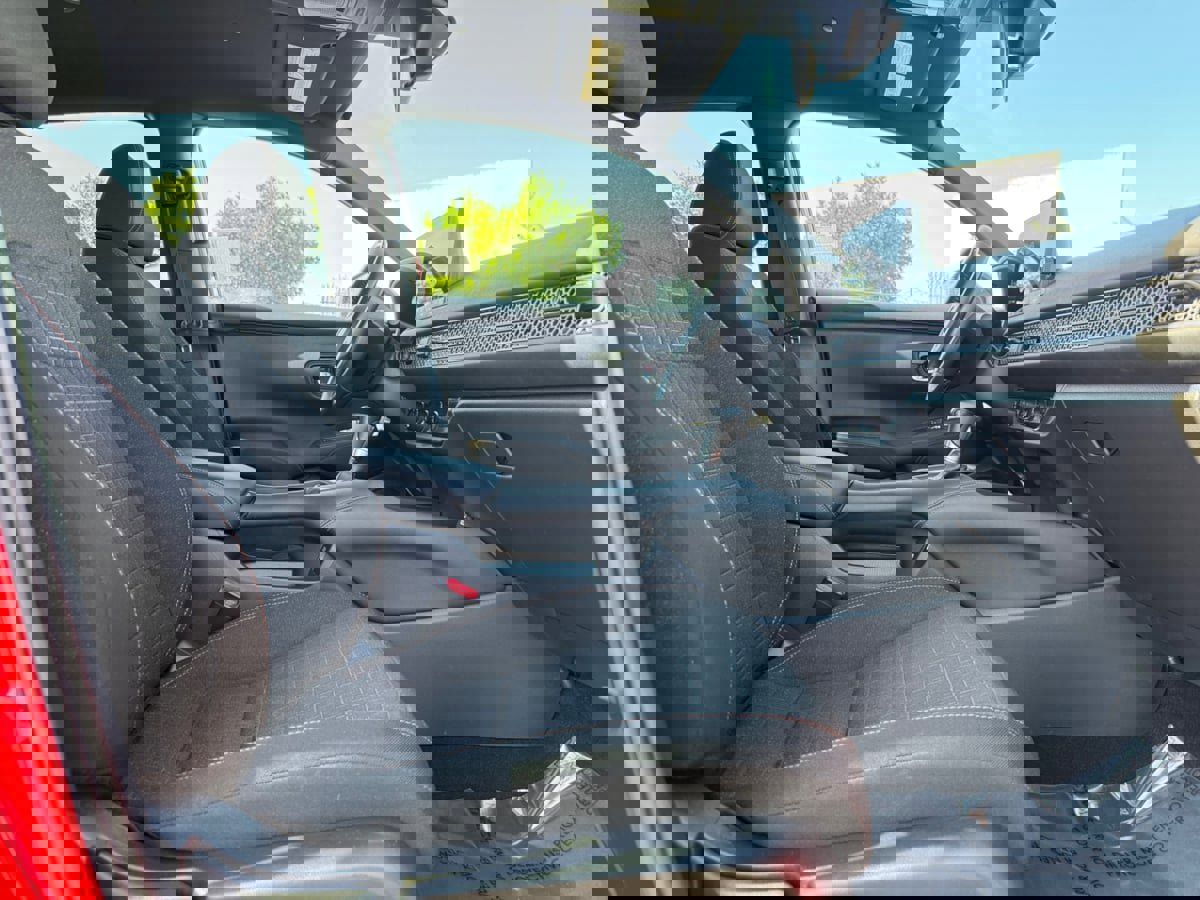 Used 2024 Honda HR-V Sport image 18