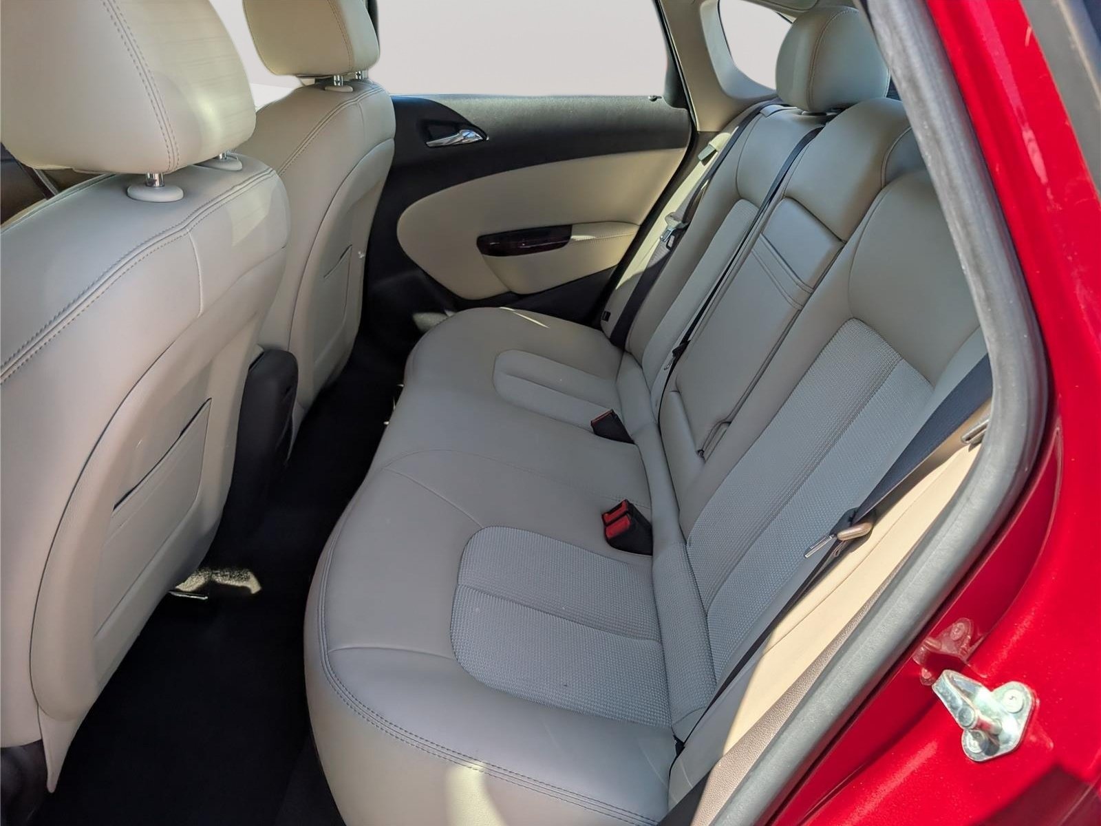 Used 2014 Buick Verano FWD image 14