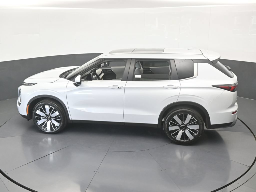 New 2026 Mitsubishi Outlander SE FWD image 51