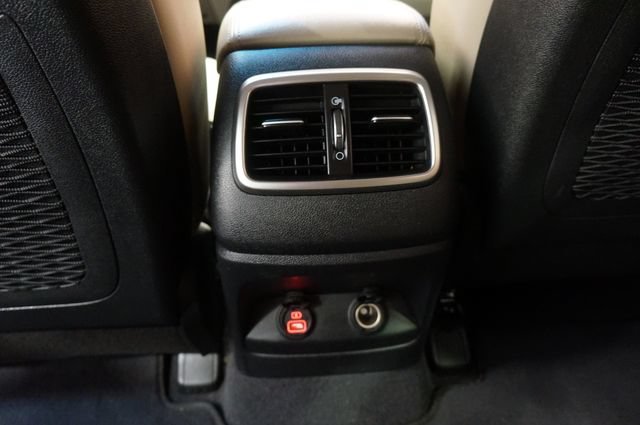Used 2018 Kia Sorento EX AWD/4WD image 31