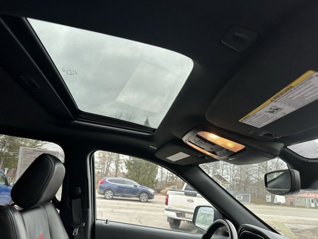 Used 2024 Dodge Durango GT image 16