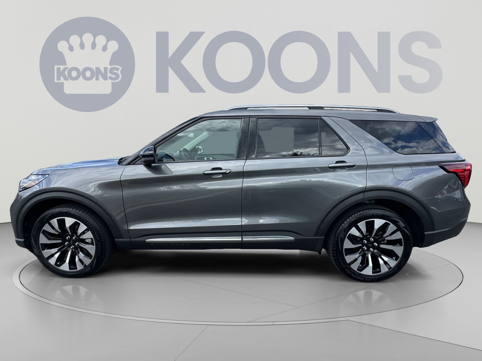Used 2026 Ford Explorer Platinum w/ LUX Leather Package AWD/4WD image 7