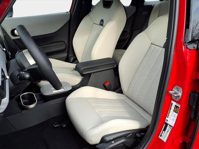 Certified 2025 MINI Cooper S image 11