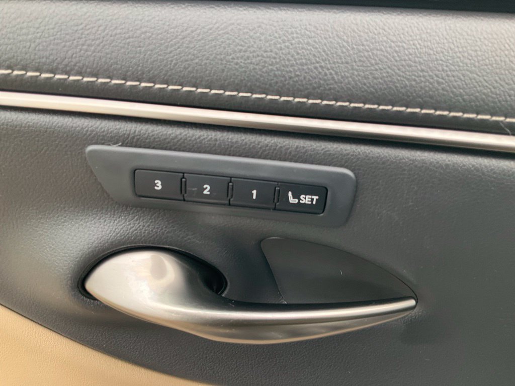 Used 2021 Lexus ES 250 w/ Premium Package AWD/4WD image 29
