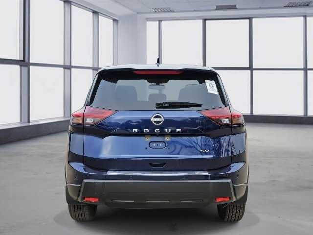 Used 2024 Nissan Rogue SV image 5