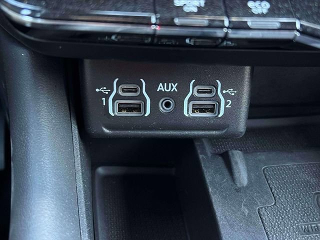 Used 2022 Dodge Durango R/T AWD/4WD image 10