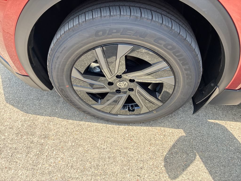 New 2026 Toyota C-HR AWD/4WD image 44