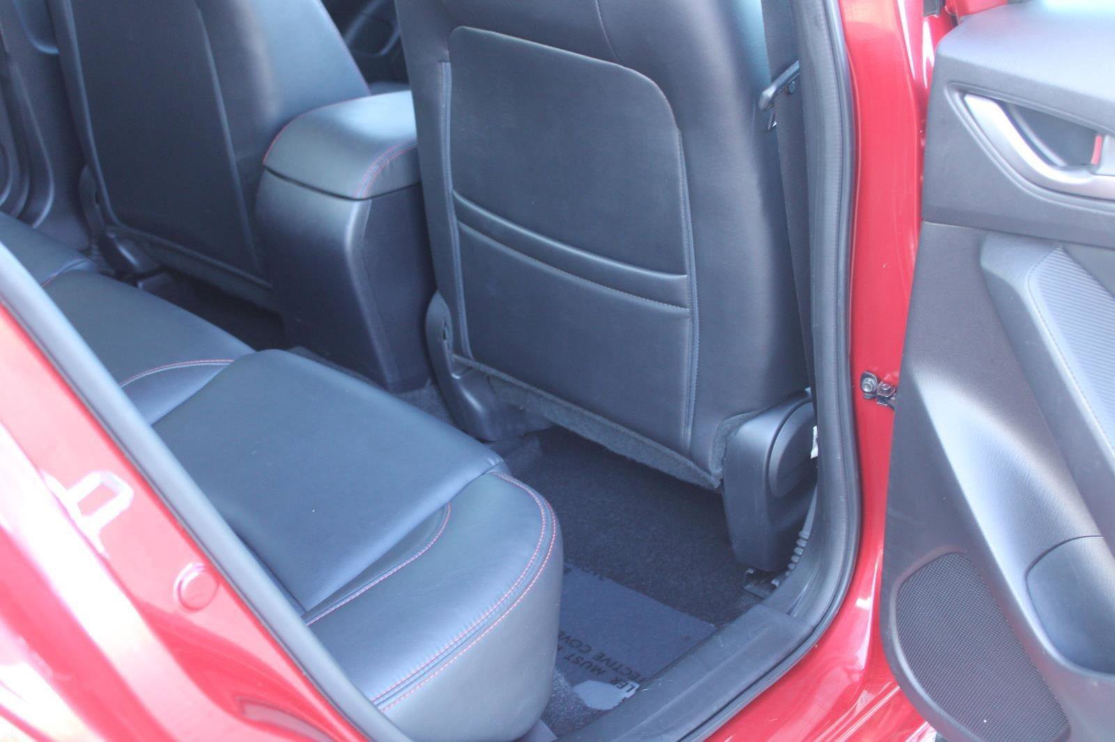 Used 2015 MAZDA MAZDA3 i Grand Touring image 37