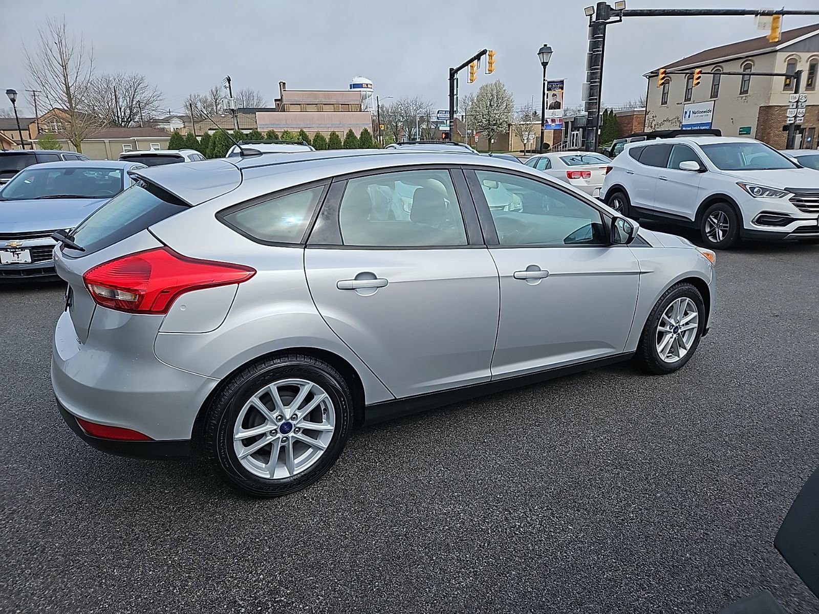 Used 2018 Ford Focus SE image 7