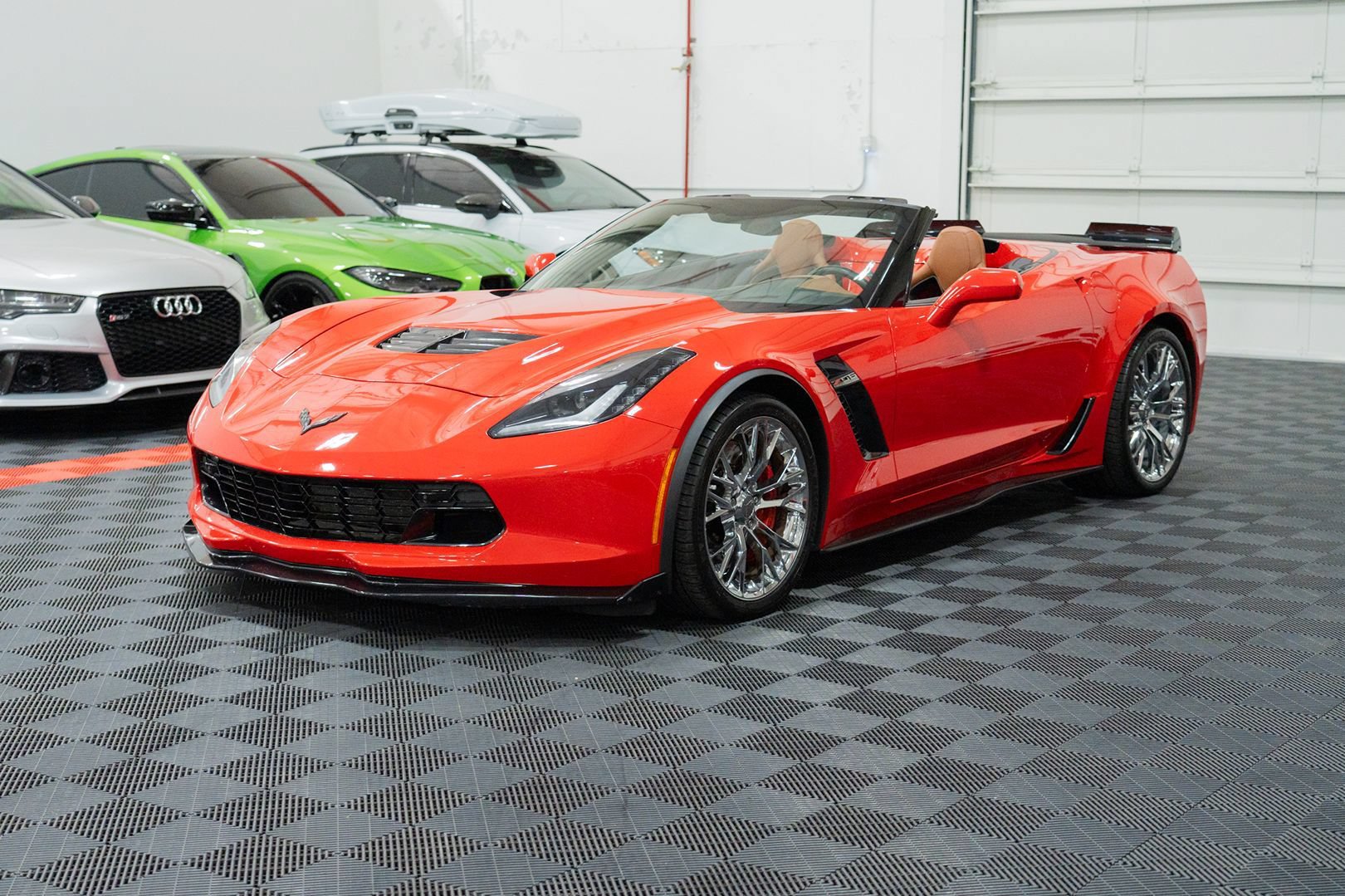 Used 2016 Chevrolet Corvette Z06 w/ 3LZ Preferred Equipment Group RWD image 3
