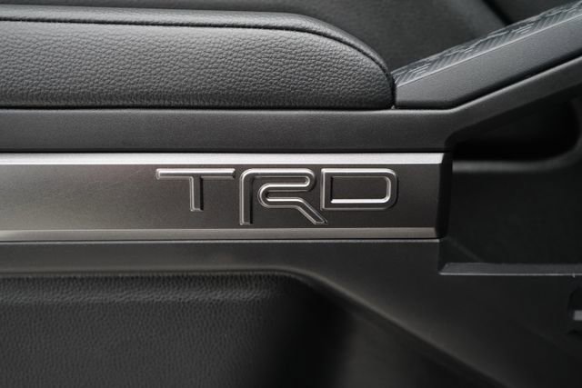 Used 2025 Toyota Tacoma TRD Off-Road image 11