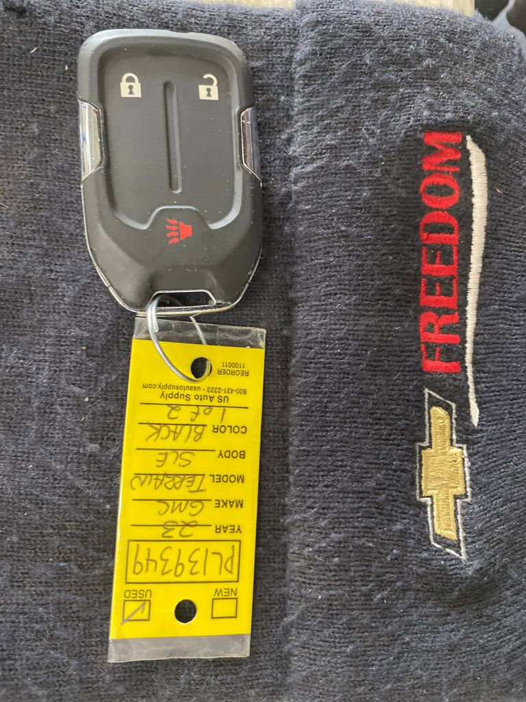 Certified 2023 GMC Terrain SLE image 28