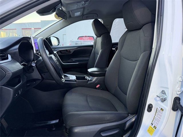 Used 2024 Toyota RAV4 LE image 14