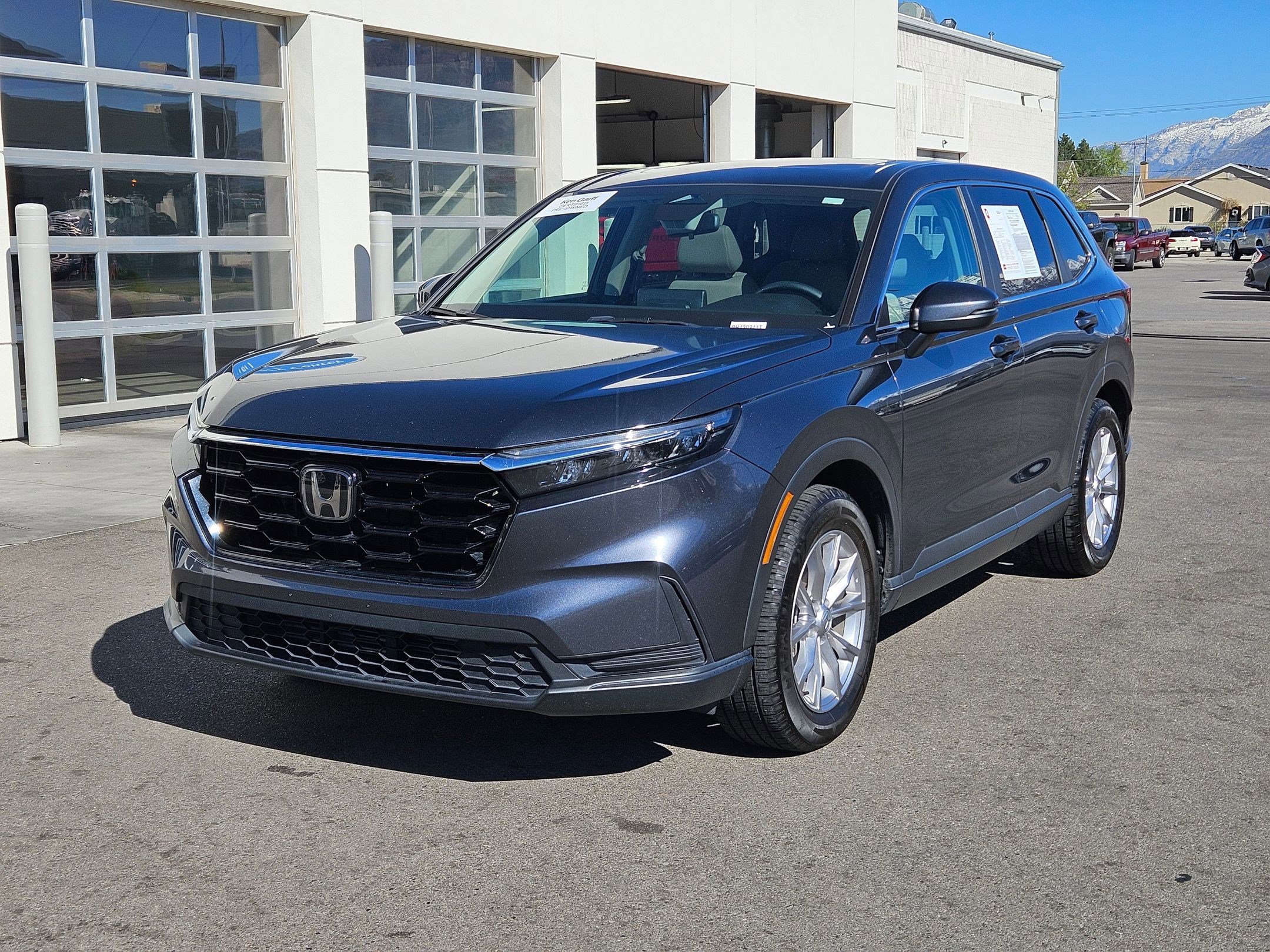 Used 2023 Honda CR-V EX image 11