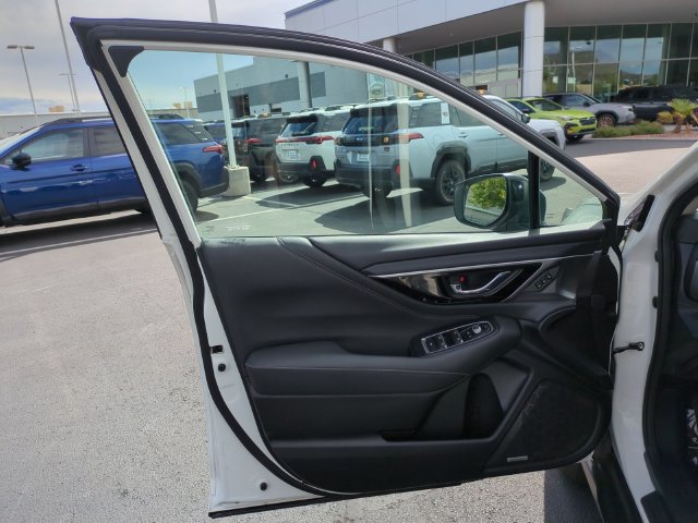 Used 2023 Subaru Outback Touring XT AWD/4WD image 13