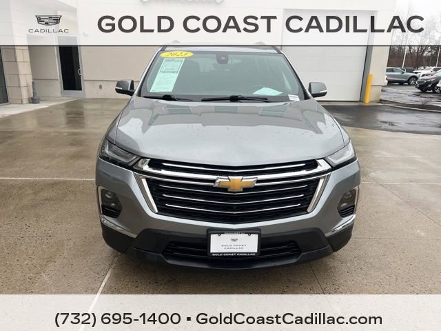Used 2023 Chevrolet Traverse LT w/ Rear Camera Mirror Package image 5