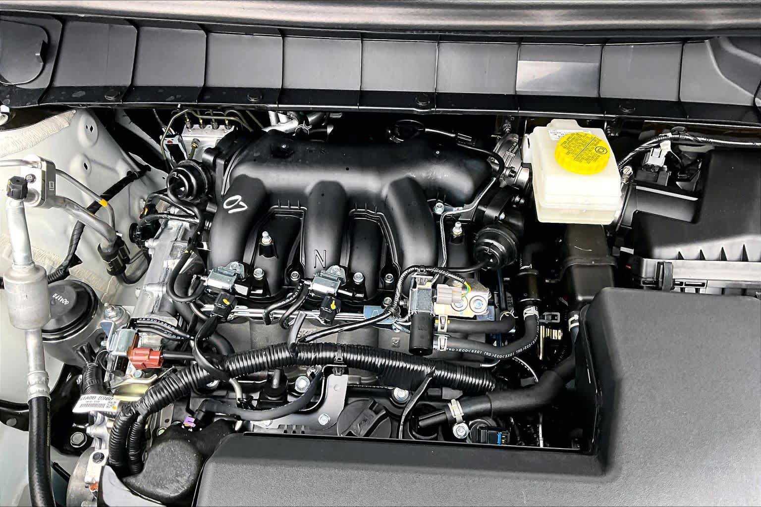 New 2026 Nissan Pathfinder Platinum FWD image 17