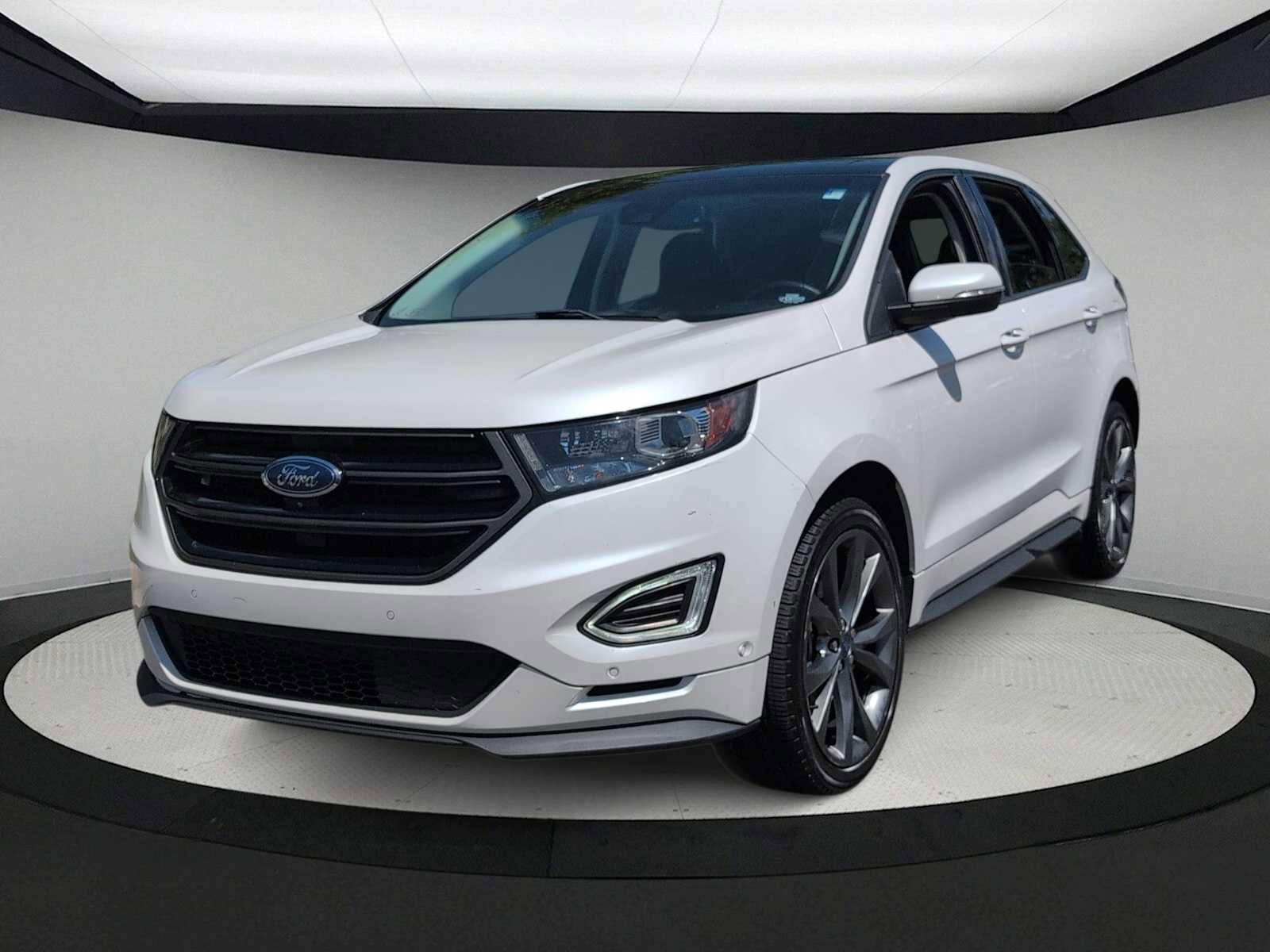 Used 2016 Ford Edge Sport w/ Equipment Group 401A AWD/4WD image 4