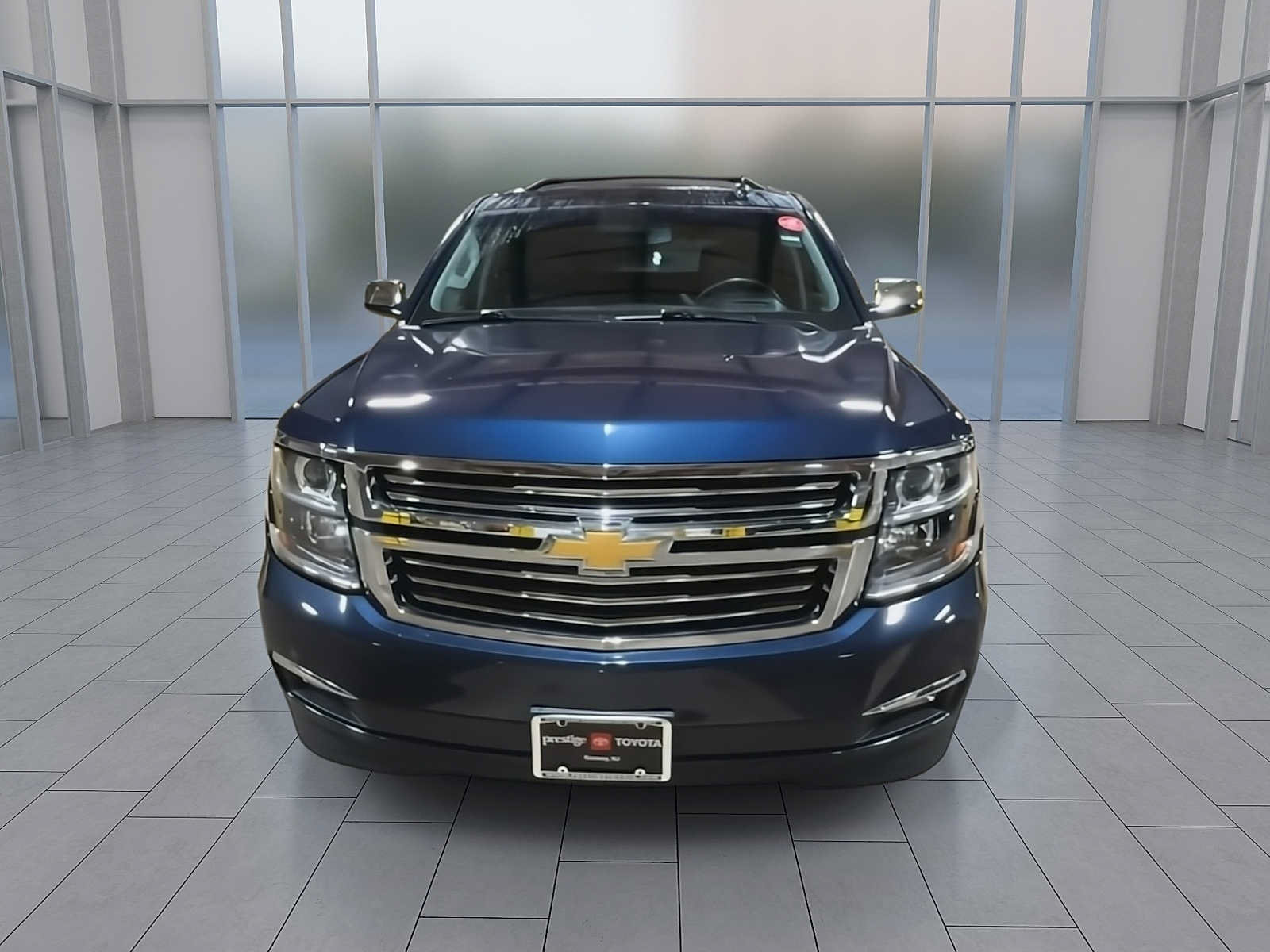 Used 2019 Chevrolet Tahoe Premier AWD/4WD image 3