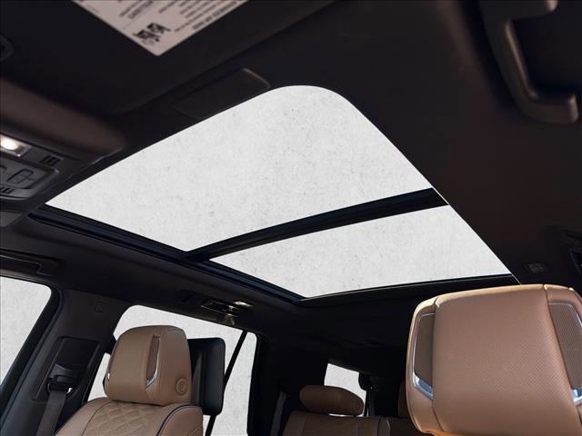 Used 2021 Cadillac Escalade Premium Luxury w/ Driver Assist Tech Package image 22