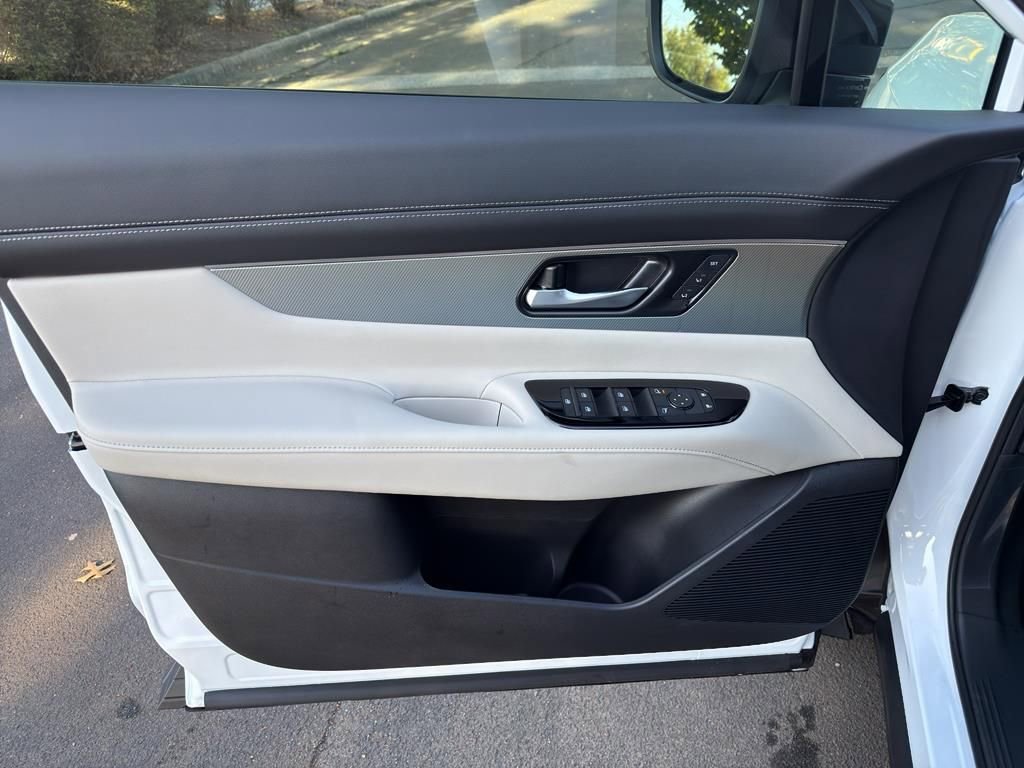 New 2026 Nissan Murano SL image 18