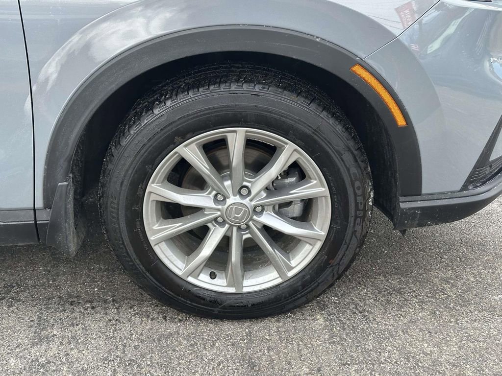 Used 2025 Honda CR-V EX-L image 11