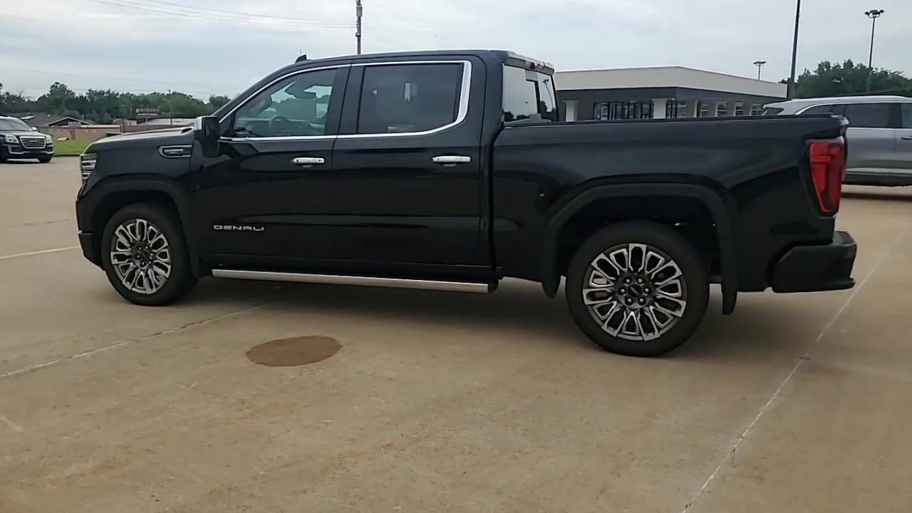 Used 2024 GMC Sierra 1500 Denali Ultimate image 6