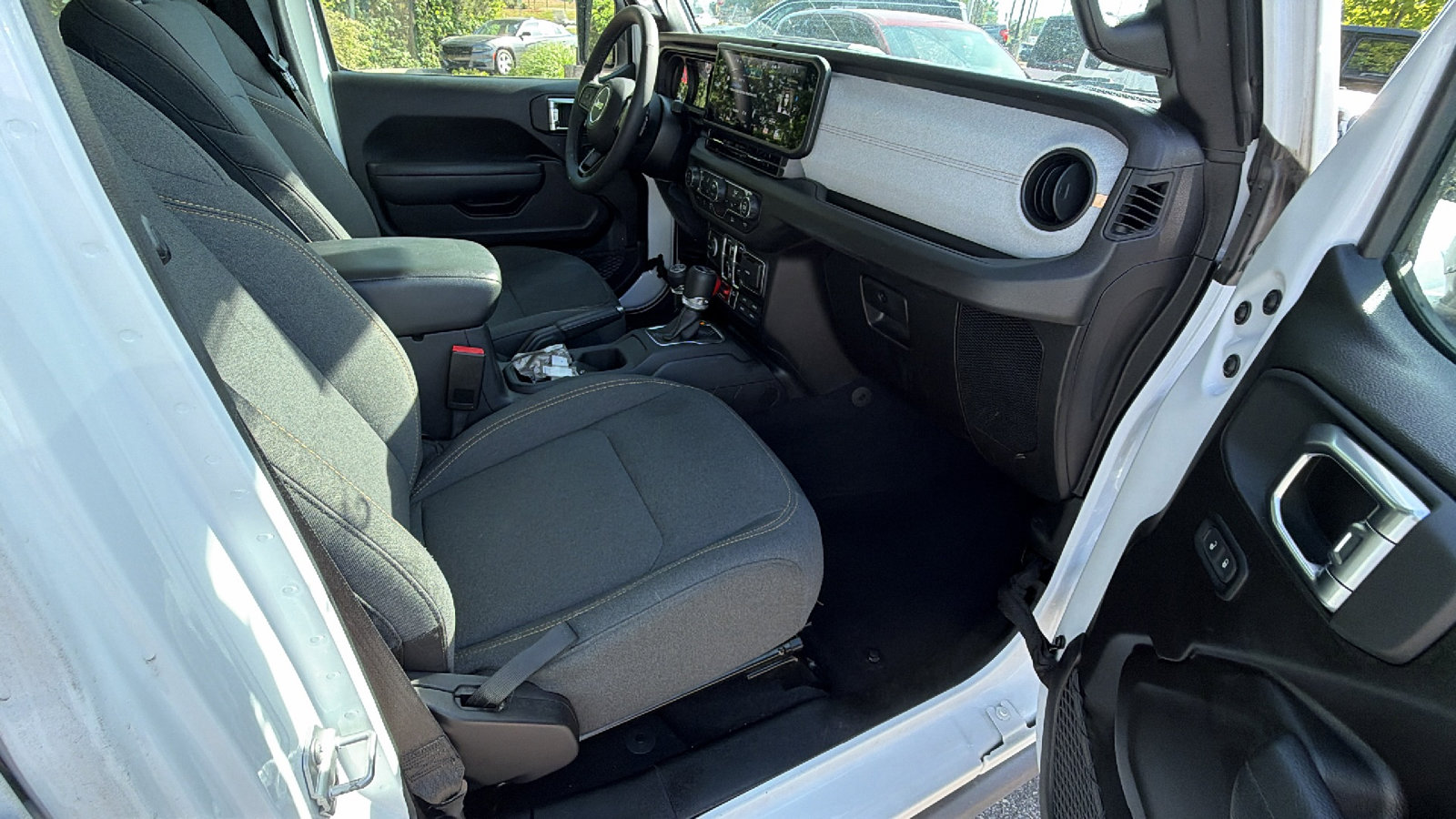 Used 2025 Jeep Wrangler Unlimited Sport S 4xe AWD/4WD image 19