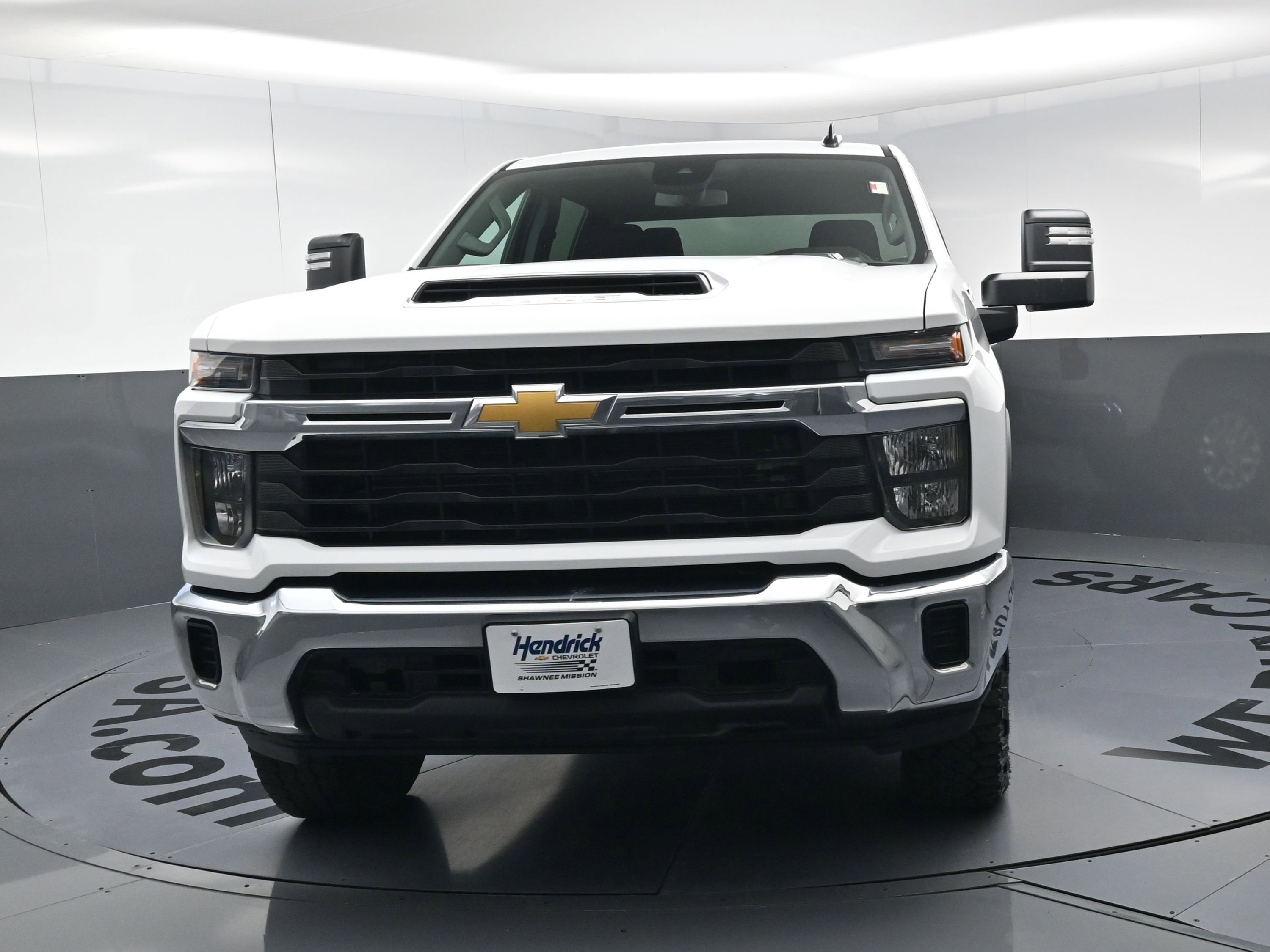 Used 2024 Chevrolet Silverado 2500 LT image 5