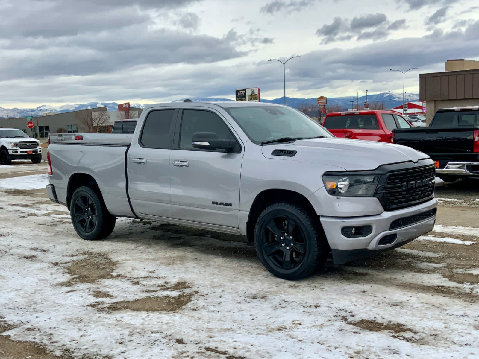 Used 2022 RAM 1500 Big Horn w/ Night Edition image 6