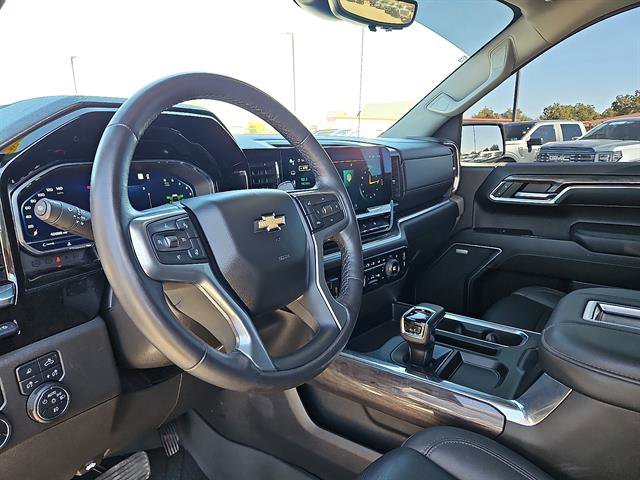 Used 2022 Chevrolet Silverado 1500 LTZ w/ Technology Package image 15