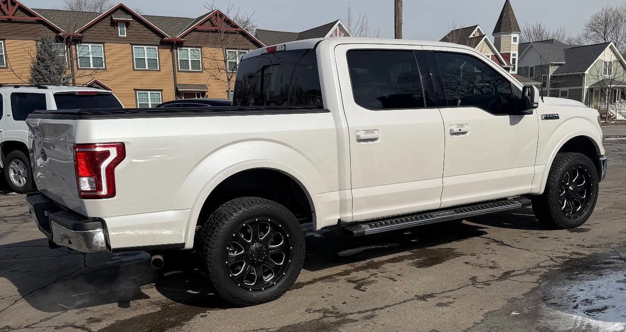 Used 2017 Ford F150 Lariat image 13