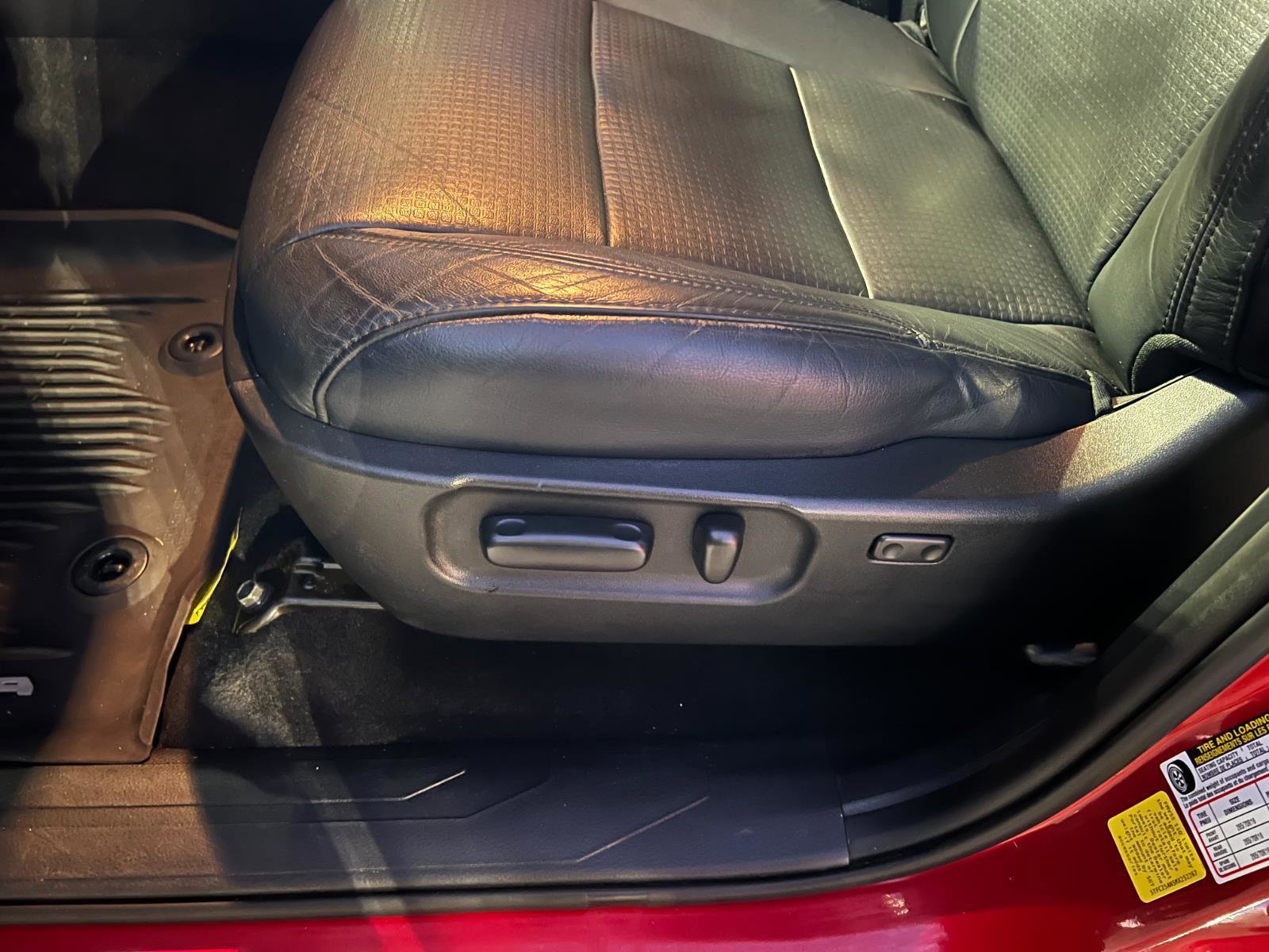 Certified 2021 Toyota Tacoma TRD Off-Road image 29