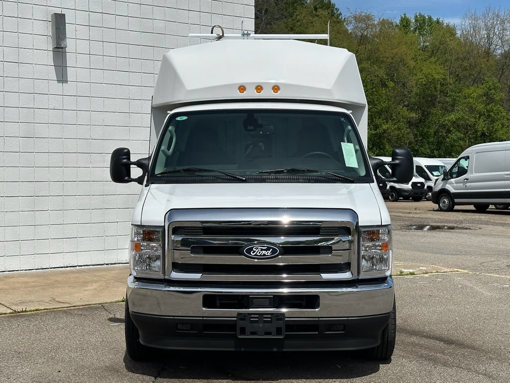 New 2026 Ford E-350 and Econoline 350 Super Duty w/ Power Equipment Group RWD image 28