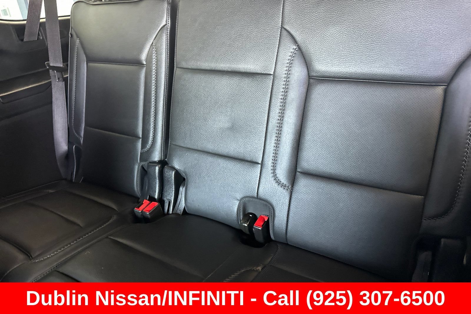 Used 2025 GMC Yukon XL Denali AWD/4WD image 19