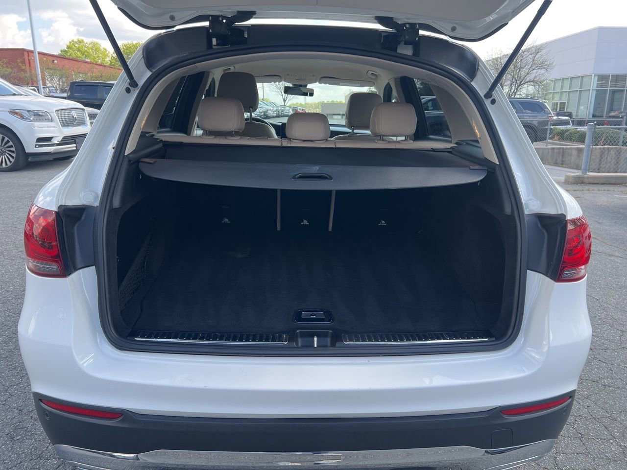 Used 2021 Mercedes-Benz GLC 300 image 14