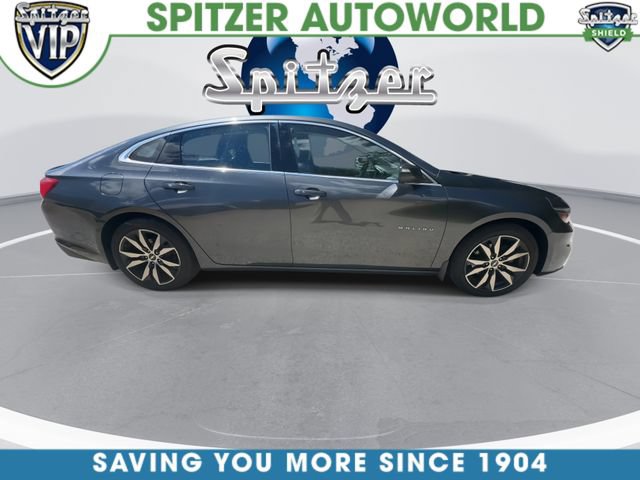 Used 2016 Chevrolet Malibu LT w/ Leather Package FWD image 10