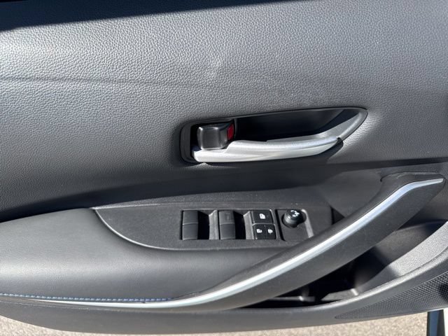 Used 2021 Toyota Corolla SE w/ Carpet Mat Package (TMS) FWD image 15