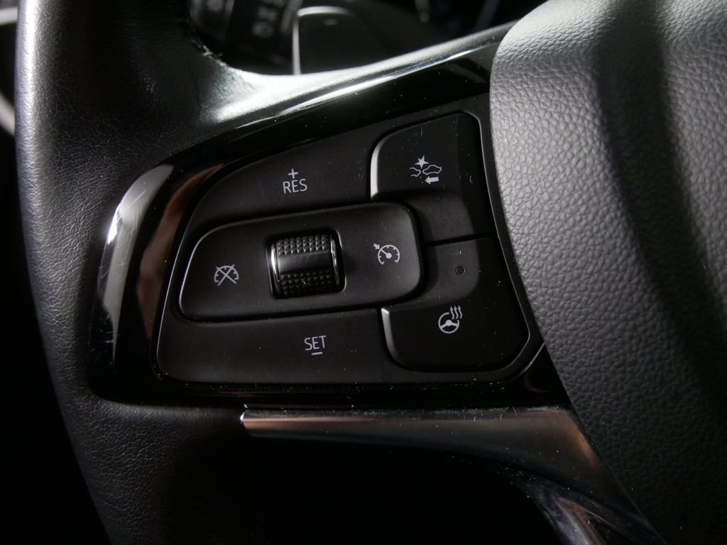 Used 2023 Buick Enclave Avenir w/ Avenir Technology Package AWD/4WD image 25