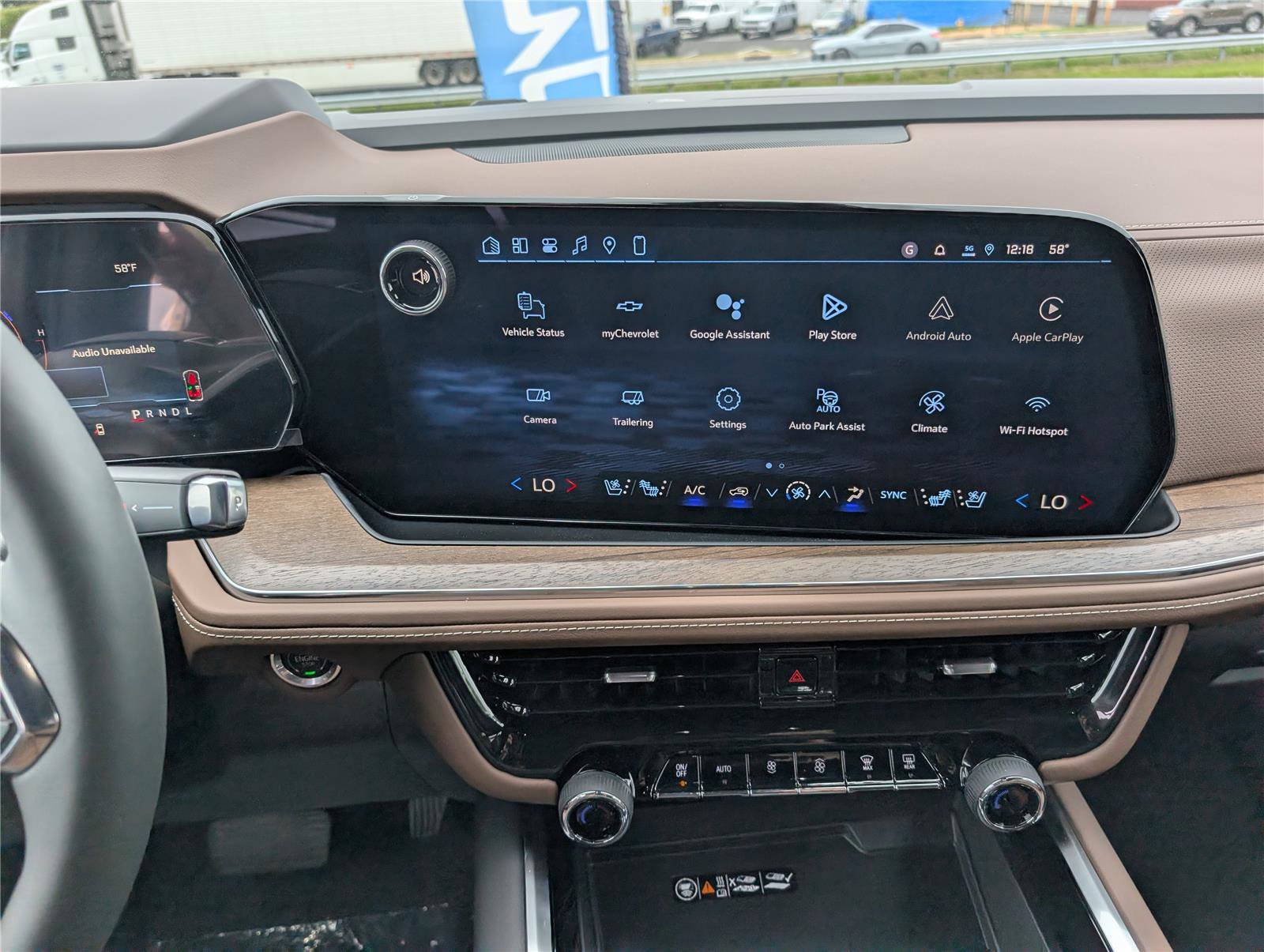 New 2026 Chevrolet Suburban High Country w/ Sun And Tow Package AWD/4WD image 17