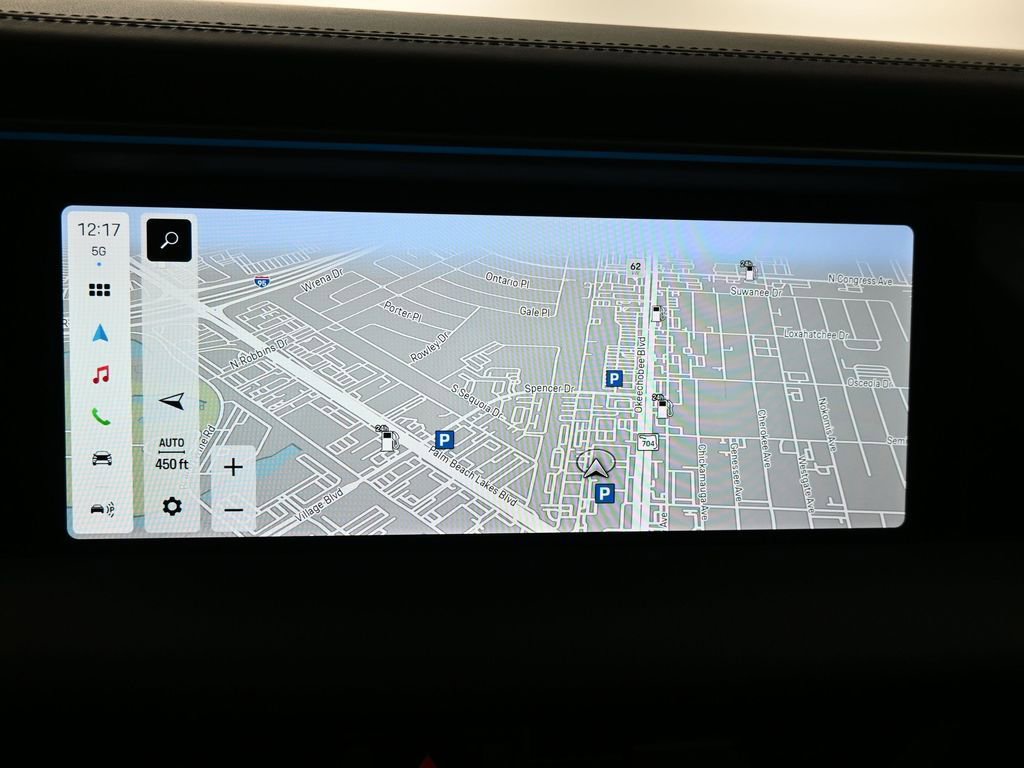 Certified 2024 Porsche Macan 4 Electric image 10