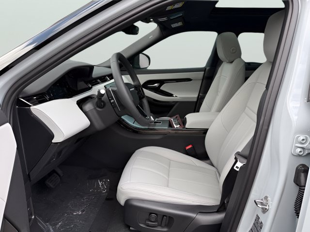 New 2026 Land Rover Range Rover Evoque S AWD/4WD image 14